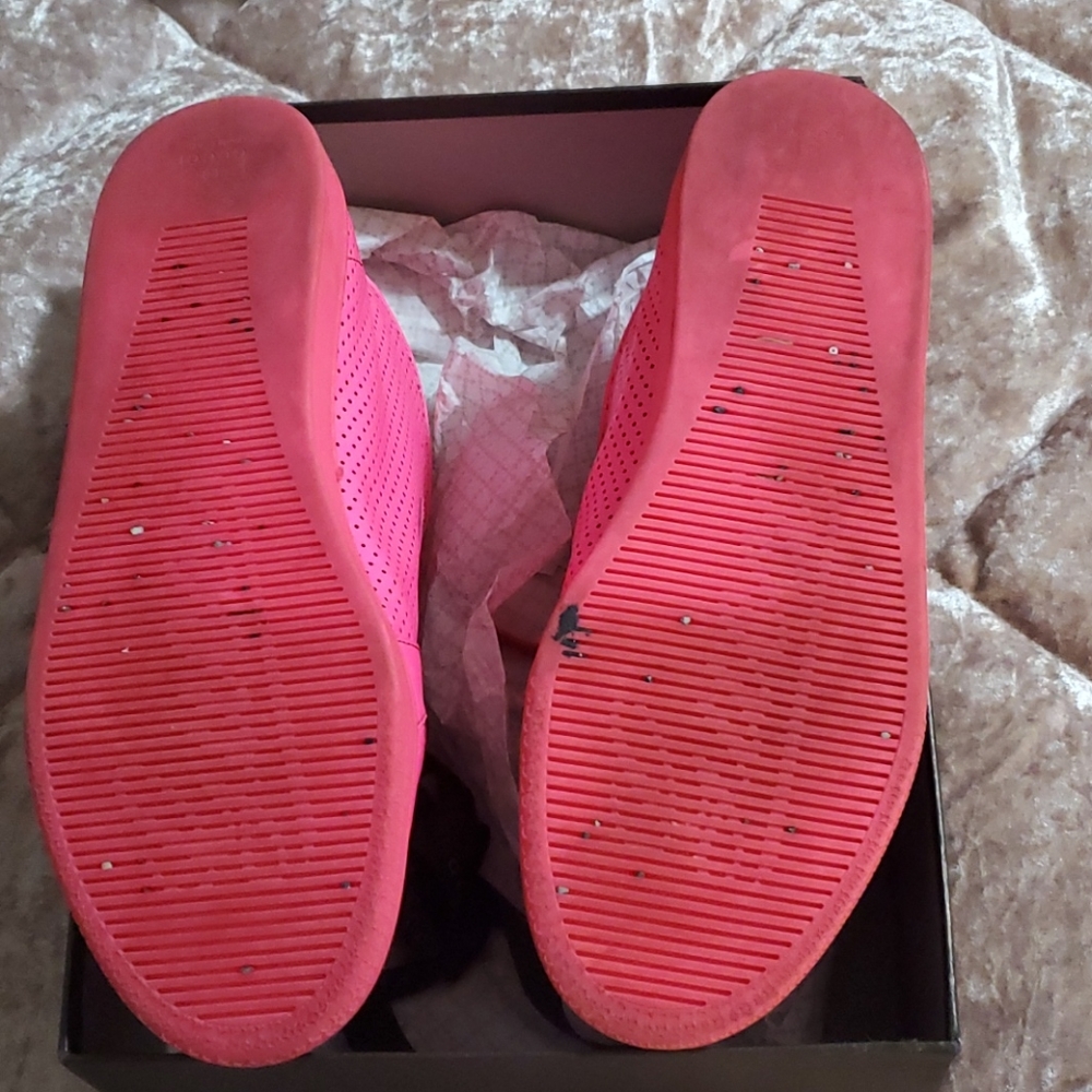 Authentic Gucci Sneakers pink. - Picture 4 of 5
